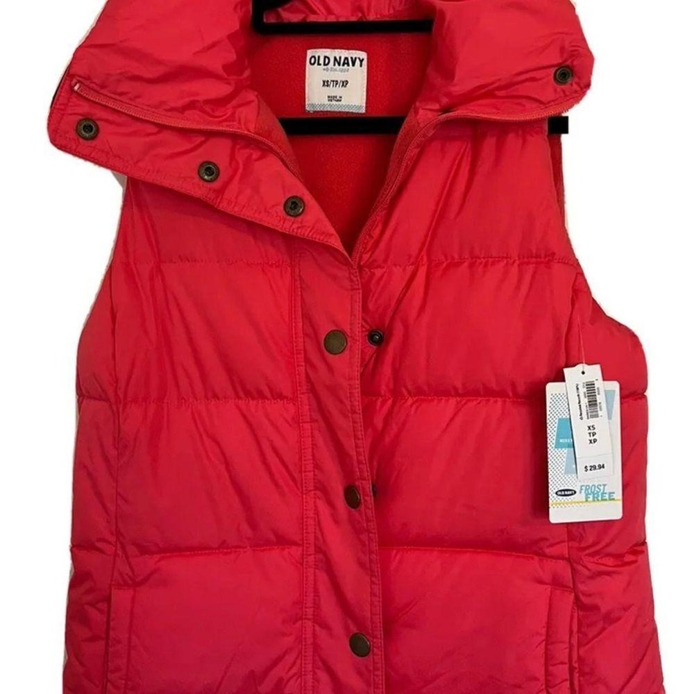 NWT WOMENS OLD NAVY FROST FREE PUFFER VEST PINK/CORAL SIZE XS